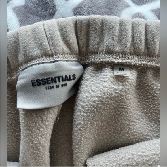 Fear of God essential sweatpants - Picture 4 of 5